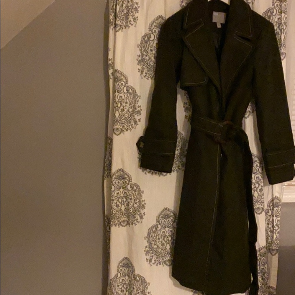 Trench coat - Picture 2 of 2